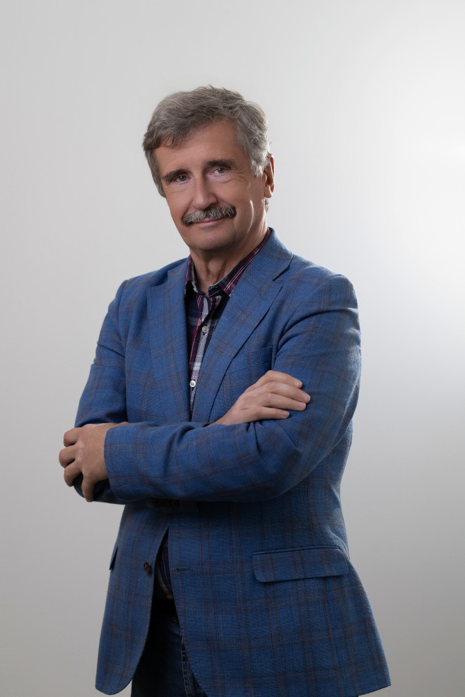 Kierujący Kliniką - Prof. dr hab. n. med. Marek Brzosko zdjęcie w formacie jpg